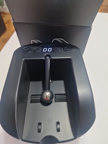 Automatic card dealer machine - automatic,